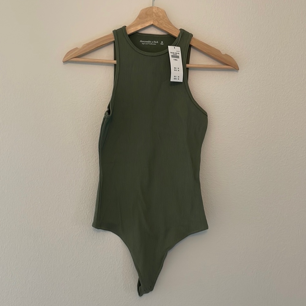 Abercrombie and fitch green bodysuit xs NWT